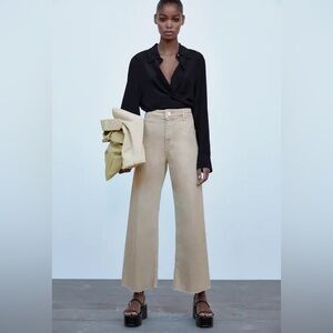 NWOT Zara High Waisted Jeans